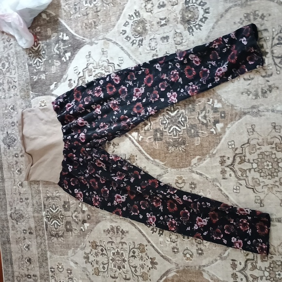 Motherhood Maternity Leggings XL - Picture 1 of 2